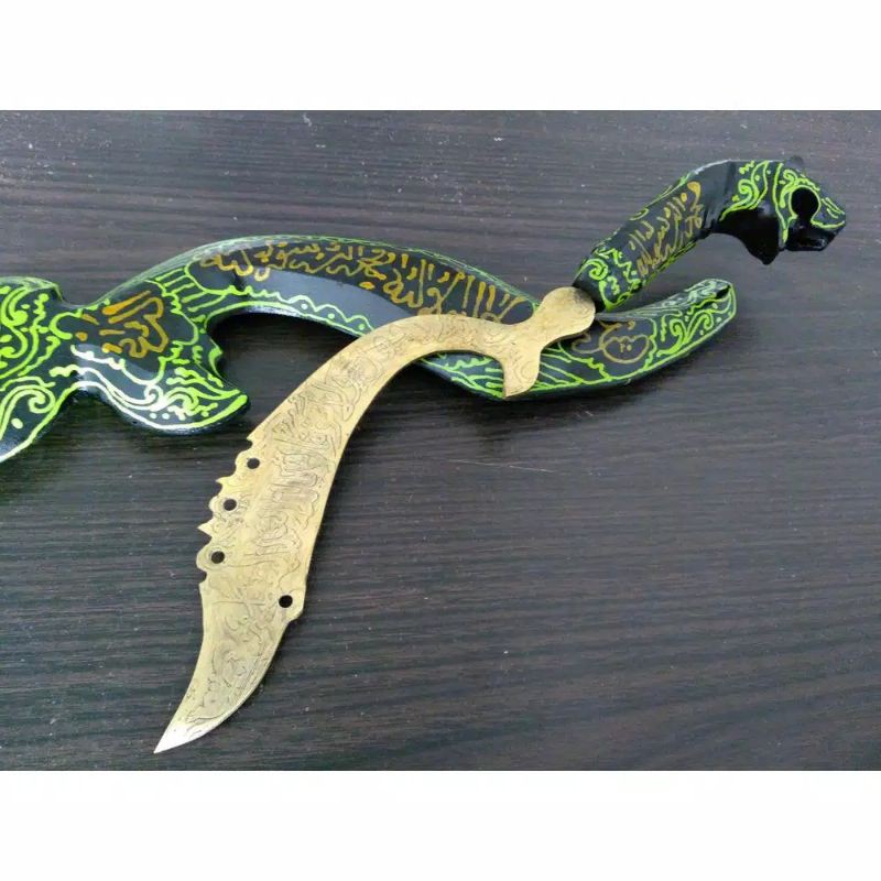 Kujang macan lafazd bilah kuningan ukir arab