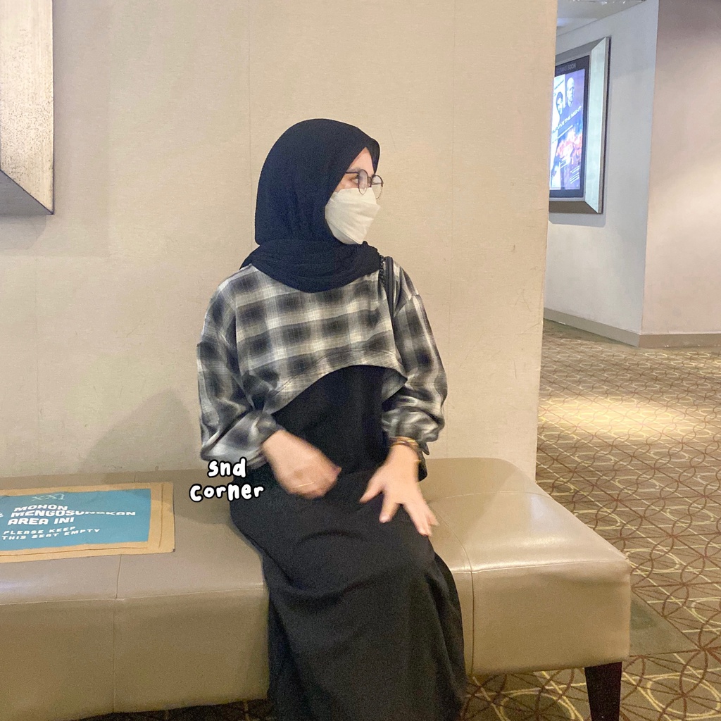 LOVA CROP TARTAN BLOUSE KOREAN CROP TOP KOTAK KOTAK