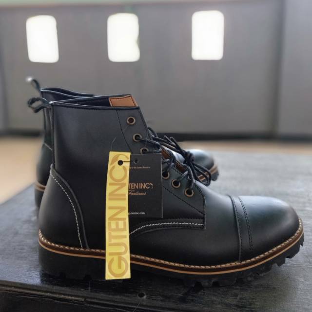 Guten Inc " Puntondas Dark Knight" Sepatu Cowok