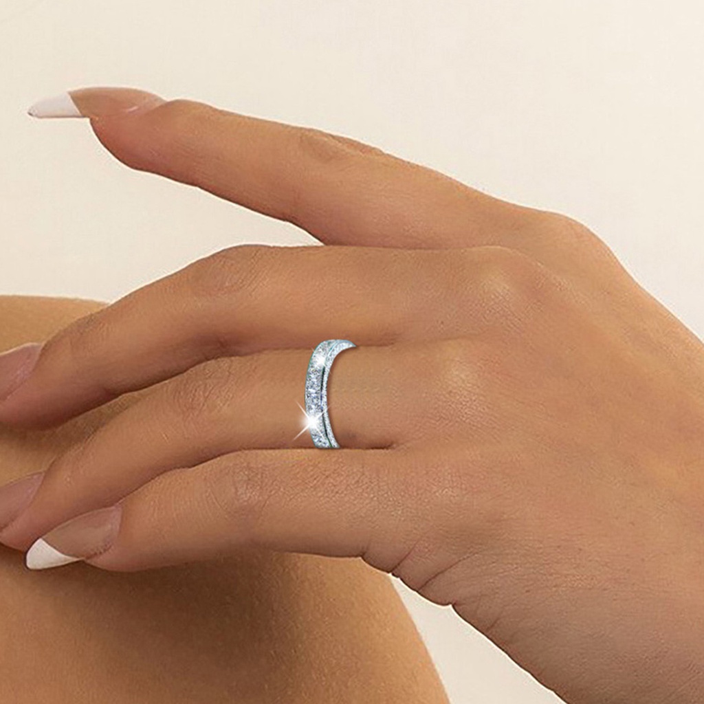 Hu Hu Hu Hu Hu Alat Bantu Pasang Kacamata♡ Cincin Bulat Simetris Aksen Berlian Imitasi Untuk Perhiasan Pengantin