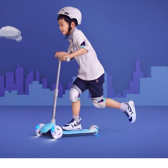 MITU KIDS SCOOTER - Skuter anak