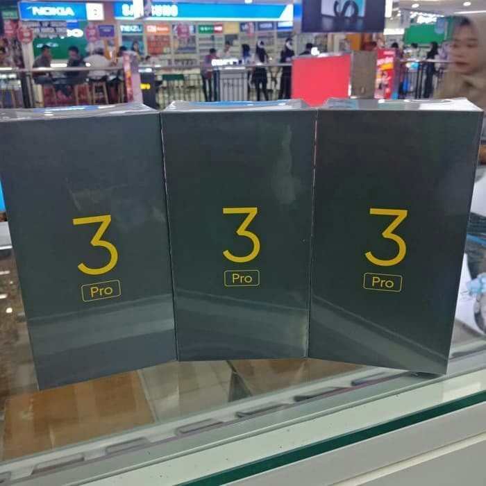 Realme 3 Pro 6/64 - 6 GB / 64 GB - Garansi resmi- Baru  - Biru - Ungu