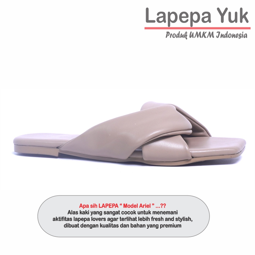 LAPEPA YUK - Sandal Wanita Teplek ARIEL Sendal Cewek Flat Kasual Model Kepang 2 Unik Size 36 37 38 39 40 Lucu Jalan Casual Santai Rumah Slop Warna SMOKE Coksu Soft Murah Sandals Pergi Selop Premium Original Kekinian Terbaru Shoes Mall Official Store