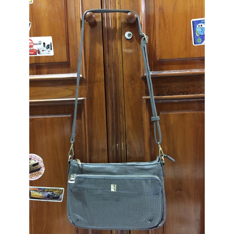 Preloved Tas Sling Elegance Ori