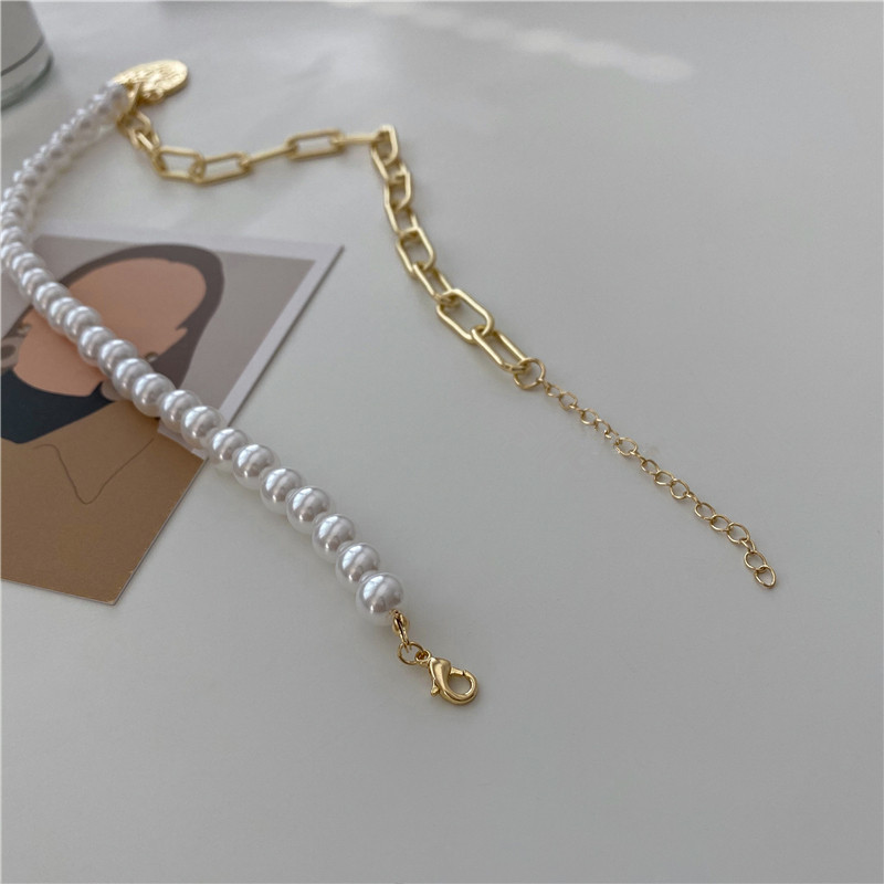 Magic789 Exaggerated Pearl Beads Link Chain Portrait Pendant Necklace Chic Fashion Choker Jewelry