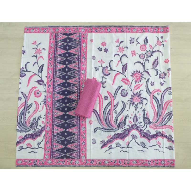 Kain batik sarung tulis