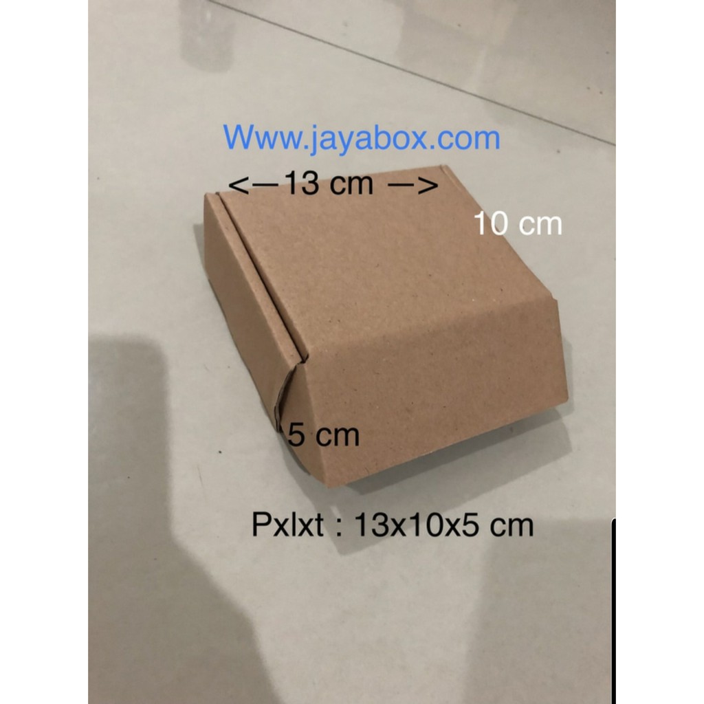 

Kardus / aksesoris / box pizza 13x10x5 cm