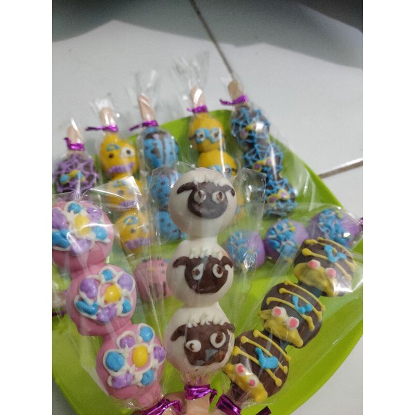 

Coklat Karakter / Cokelat Biskuit