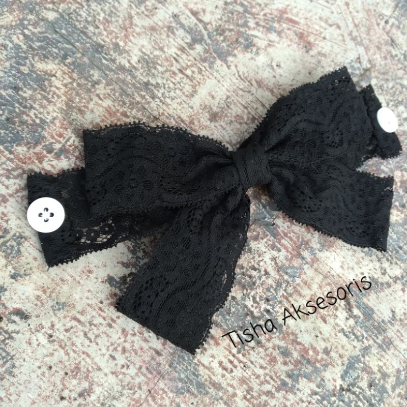 Konektor masker hijab renda hitam ukuran besar ~ by tisha