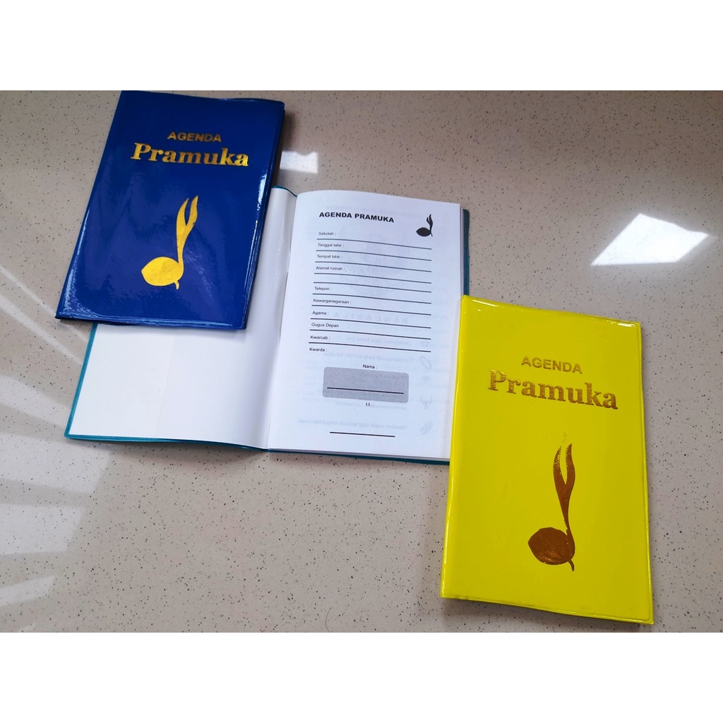 

Buku Agenda Paduan Pramuka 10.5x16cm Jacket Kalep