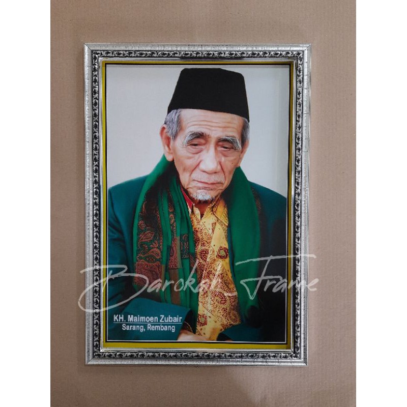 Foto ulama Foto KH Maemun Zubair Ijo A3+