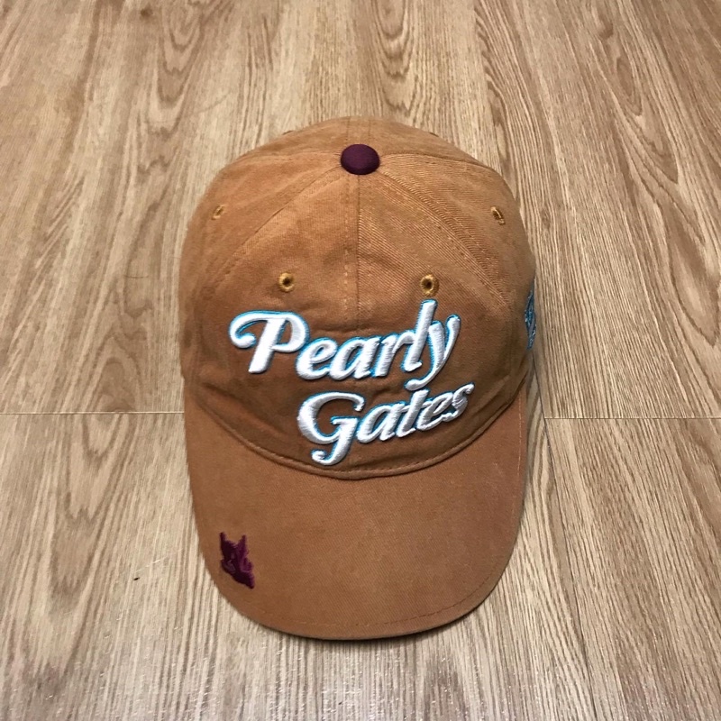 Topi pearly gates second