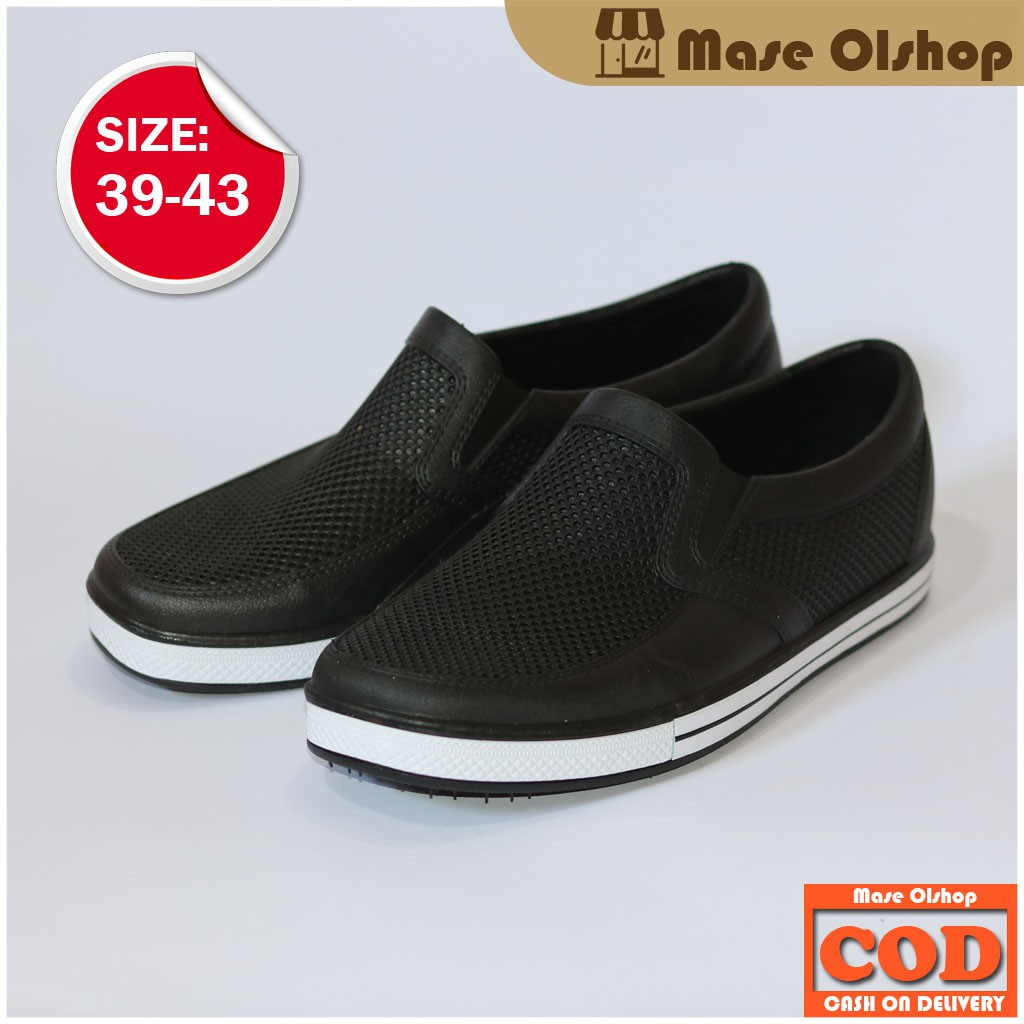 Sepatu Karet Pria Model Slip on Sankyo 39-43 SAF 1146