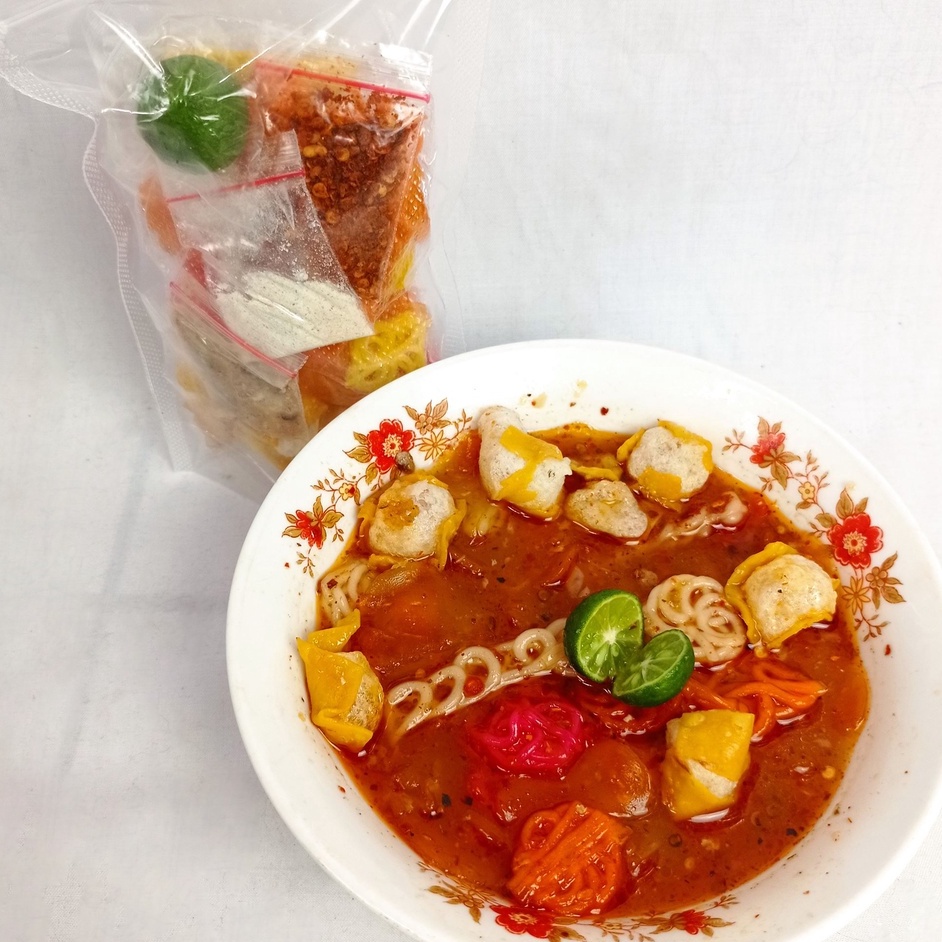 

SEBLAK SUPER PEDAS - MAKANAN INSTANT TAMALA