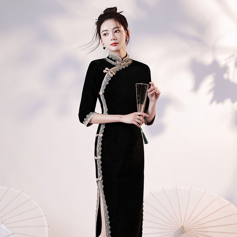 Corduroy cheongsam spring 2022 new young style high-end temperament LONG SLEEVED BLACK thickened dre