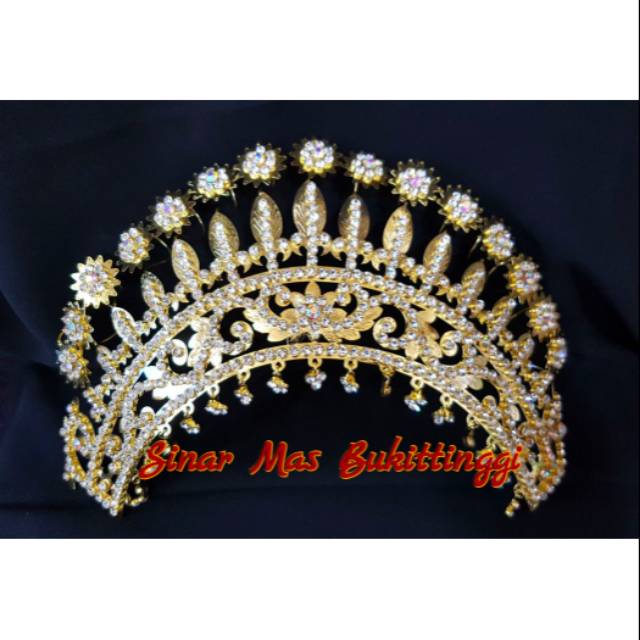 Mahkota pengantin melayu dan aceh