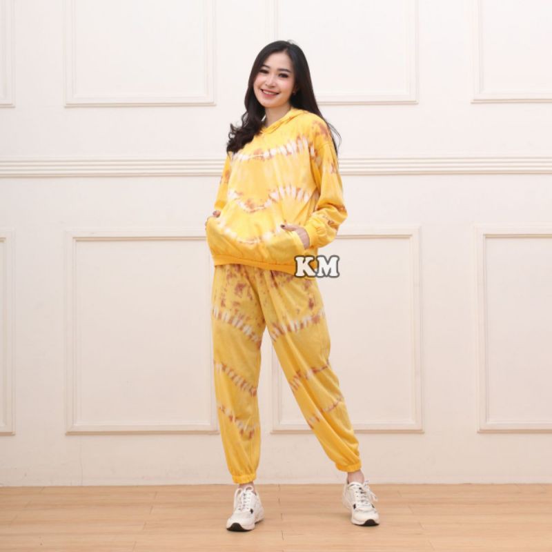 Setelan CP Sweater Hoodie Tiedye Set Celana Joger One Set Tiedye Fashion Baju Wanita Kekinian-Hoodie lurik Kuning