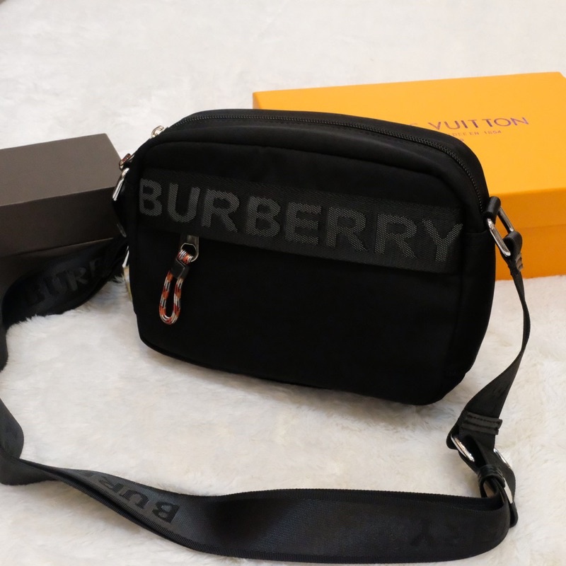 Selempang BURBERRY Waist Bag/ Sling Bag Unisex pria/wanita 20629