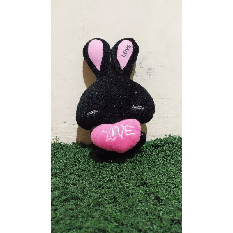 Boneka Kelinci Love