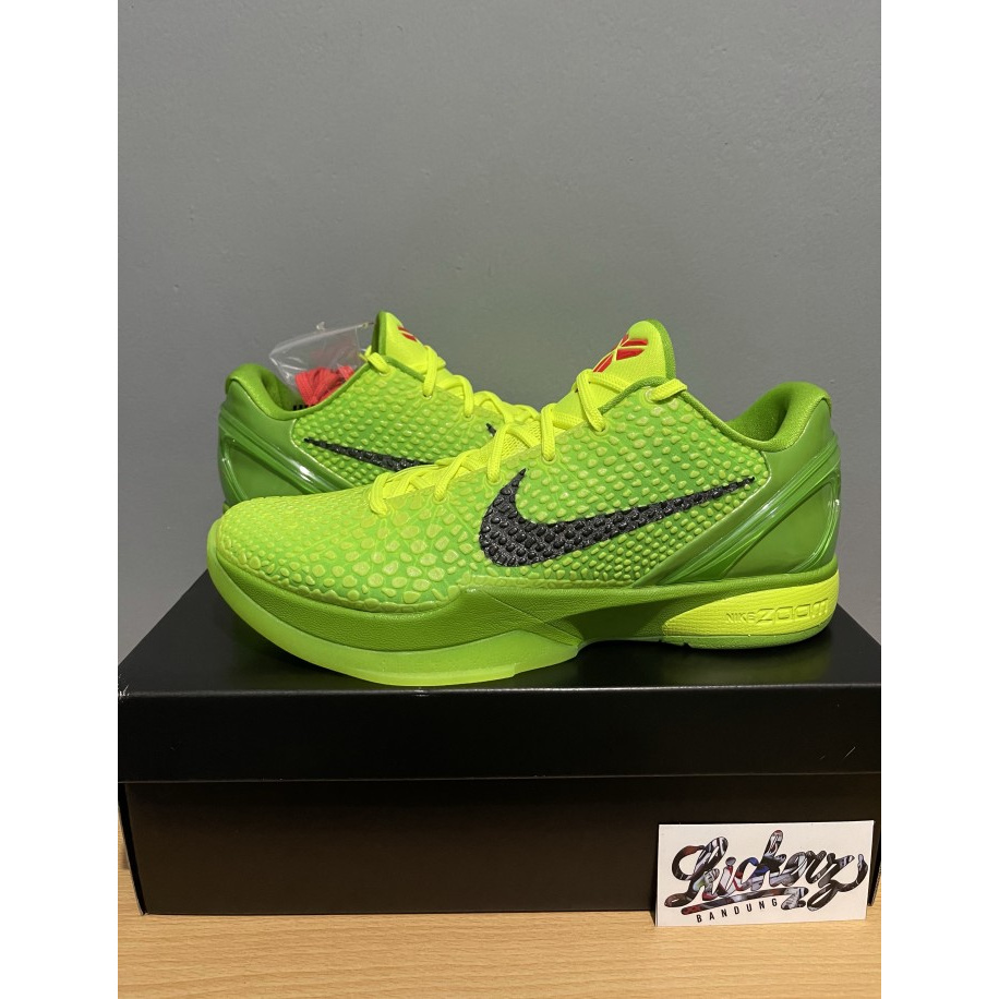 zoom kobe grinch