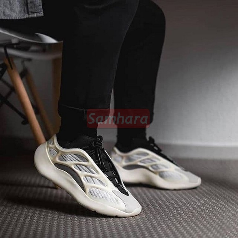 Samhara Shop Adidas Yeezy Boost 700 V3 Azael - SHR0250