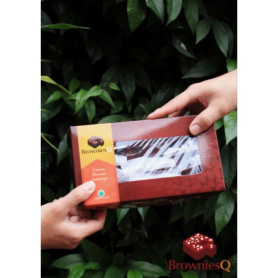 

BROWNIESQ - Brownies Mini Panggang Kering Isi 12 pcs/Box Coklat Fudgy Kue Murah Premium