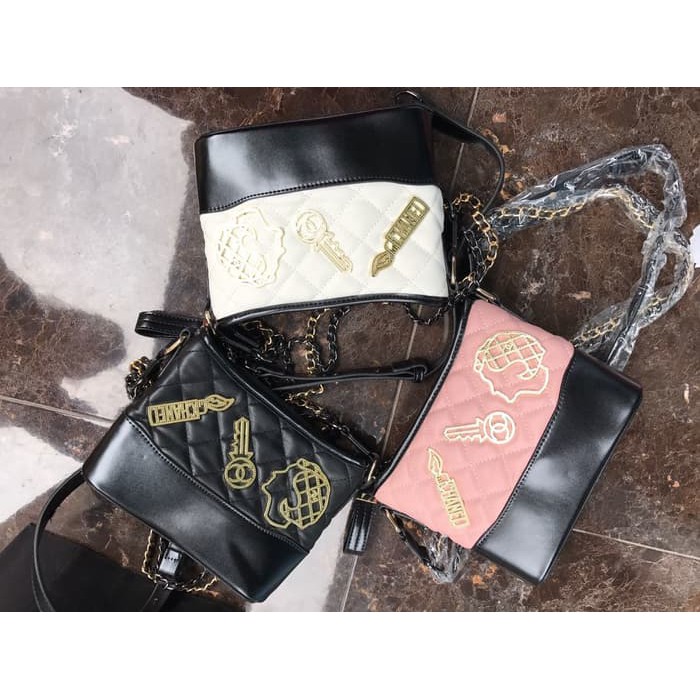 CHANEL GABRIEL MOTIF MINI / LARGE