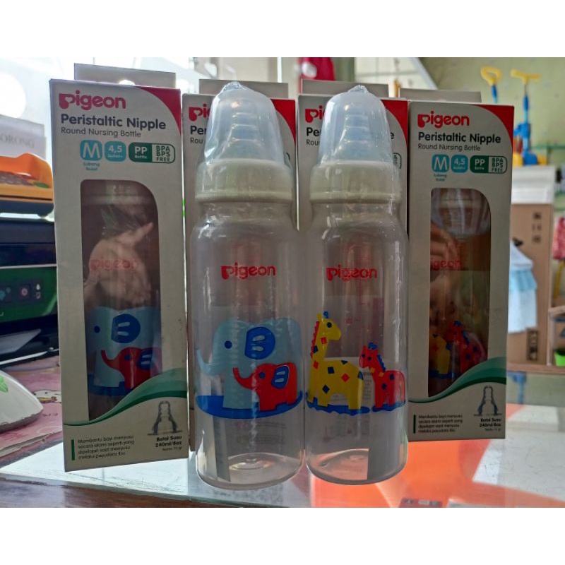 BOTOL SUSU PIGEON/ PIGEON PERISTALTIC NIPPLE BOTTLE 240 ML SIZE M 4,5 BULAN+