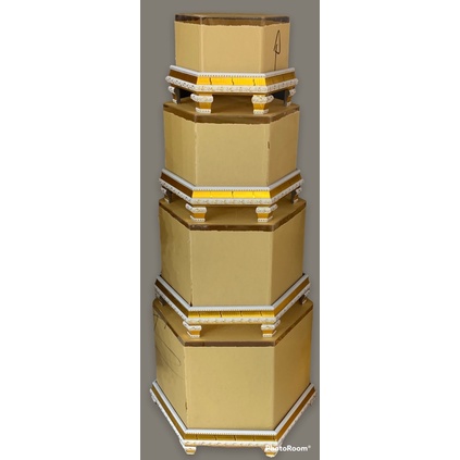 BOX HANTARAN AKRILIK HEXAGONAL ISI 4