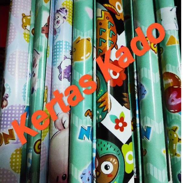 Bungkus Kertas Kado Praktis Untuk Hadiah