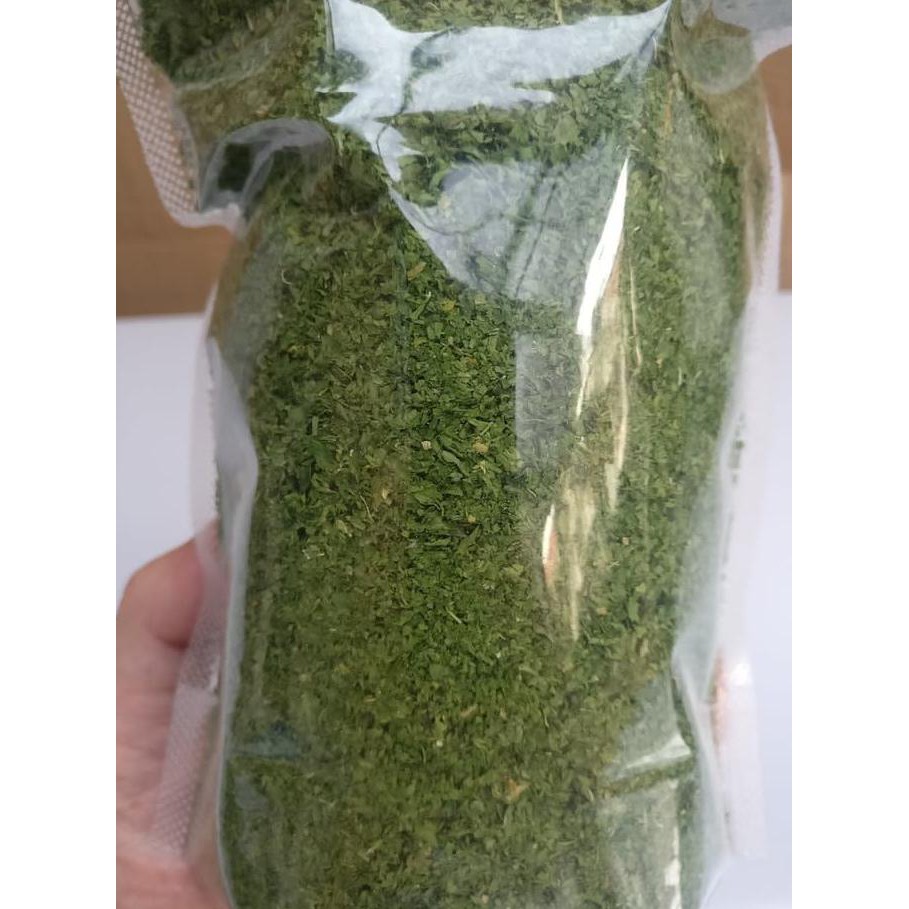 

dry parsley flake import USA 1kg standart resto best seller