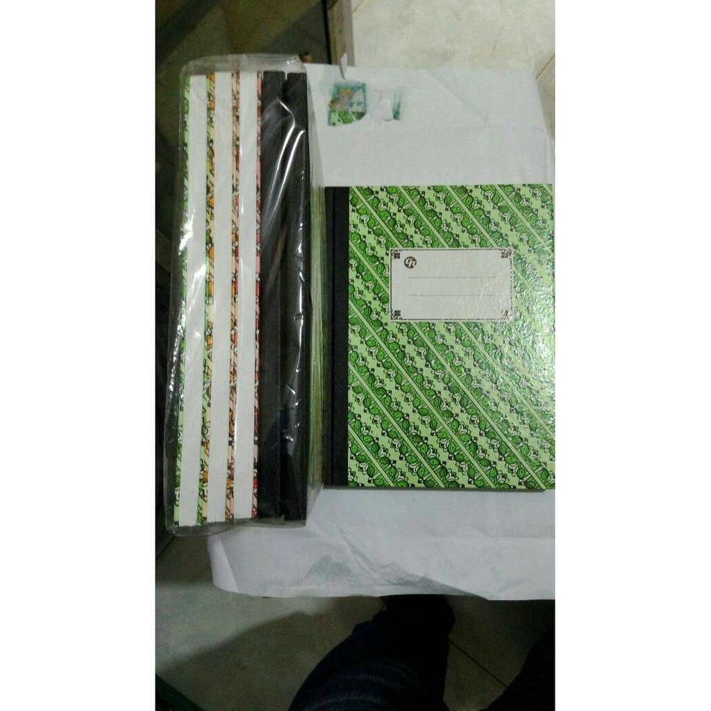 

buku batik kwarto 100 lembar media