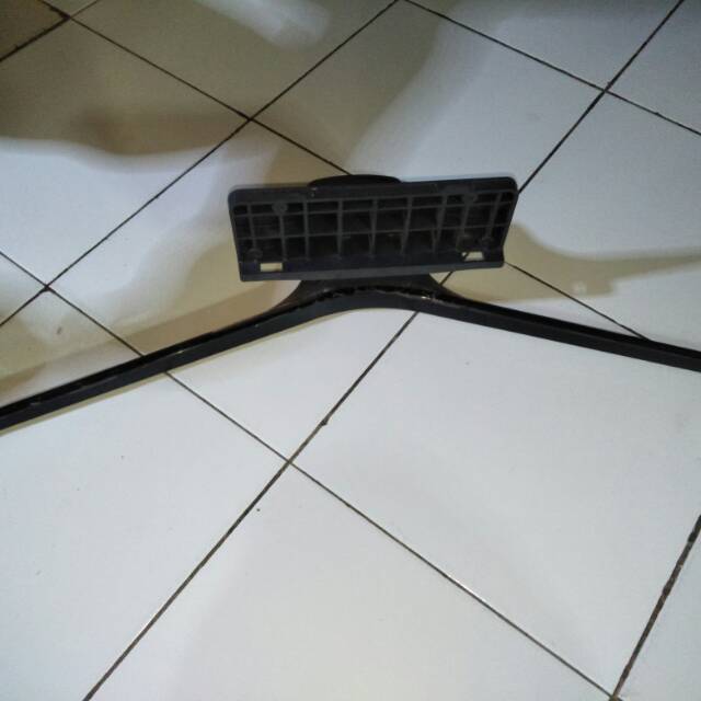 STAND KAKI TV LED SAMSUNG 40J5500 DUDUKAN TV SAMSUNG 40J5500