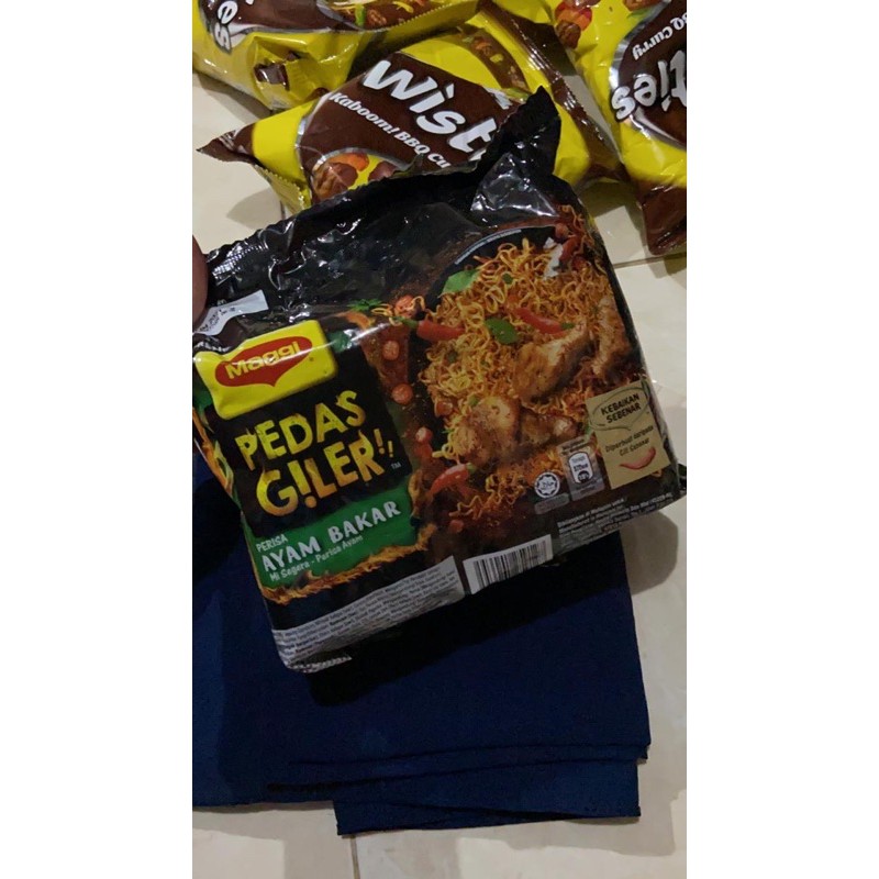 

maggi pedas giller