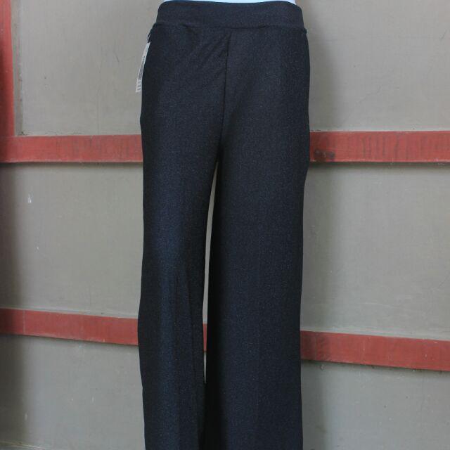 (S_C) CELANA KULOT CREPE PASIR POLOS-Hitam