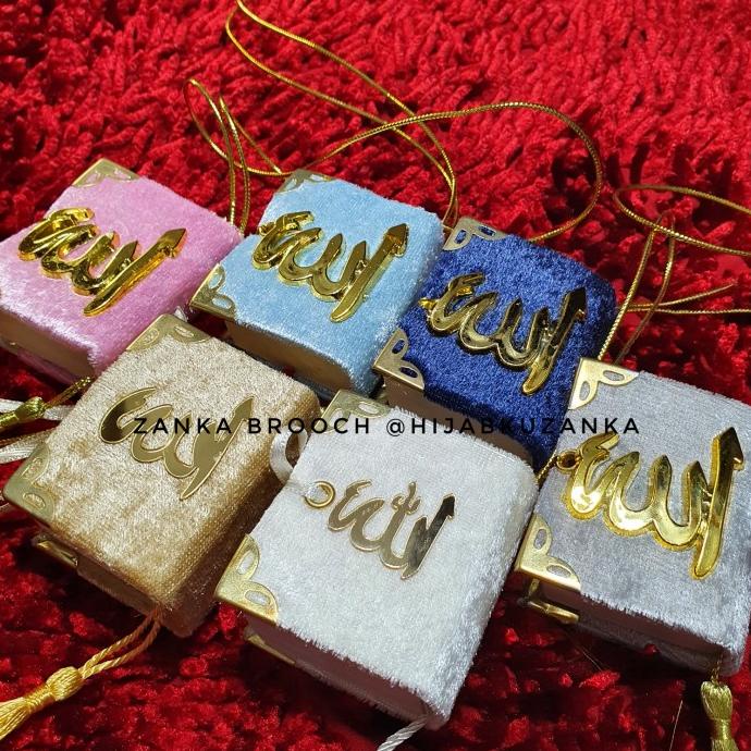 

alquran mini | gantungan mobil alquran Allah | souvenir quran turki Star Seller Termurah
