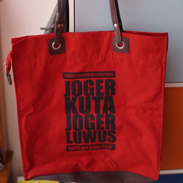 Preloved Tas Joger Kuta Bali Jarang Pakai