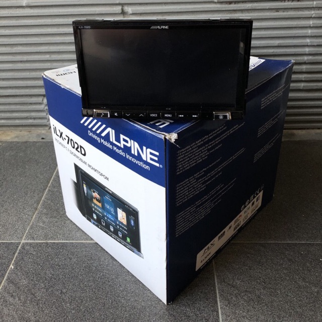 HU alpine ilx 702d