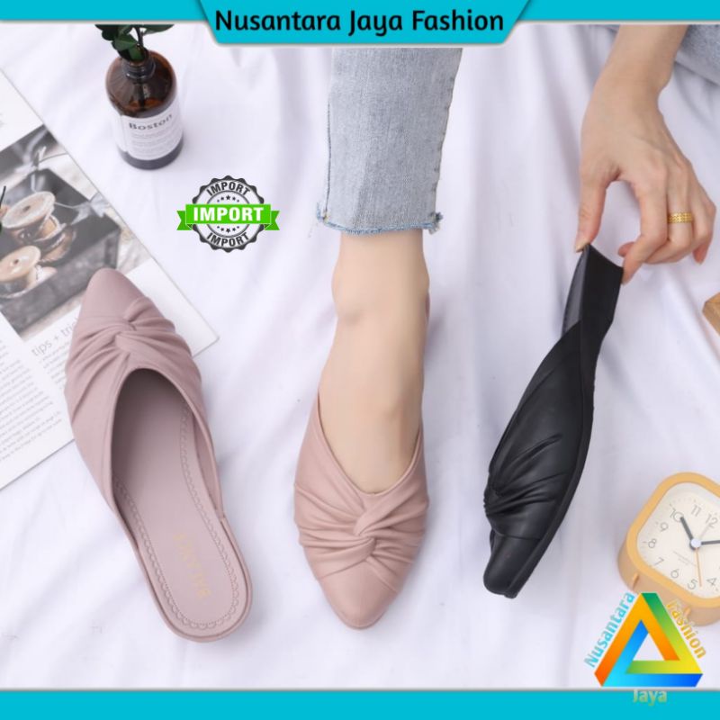 12.12 TERLARIS Sandal Kerut Wanita Jelly - Sandal Wanita Slip On - Sandal Balance F718 1
