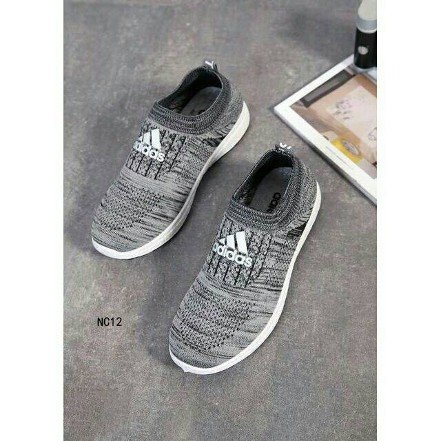 SEPATU WANITA / SLIPON NEW ADIDAS - ABU