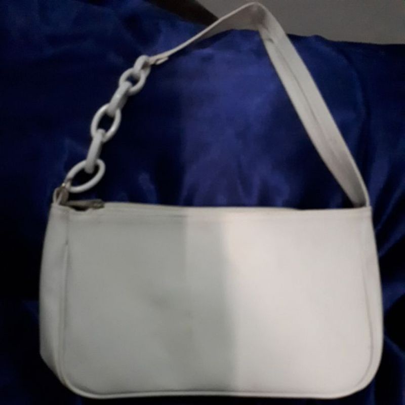 tas warna putih preloved