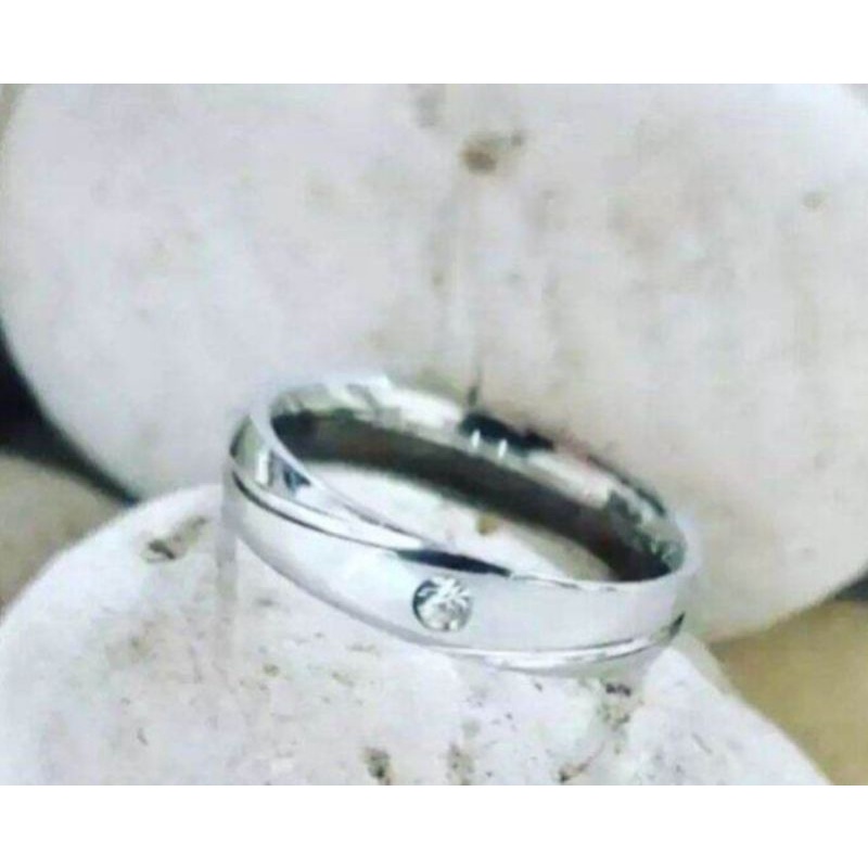 CINCIN TITANIUM SILVER PERMATA SATU KOMBINASI DOVE PRIA DAN WANITA