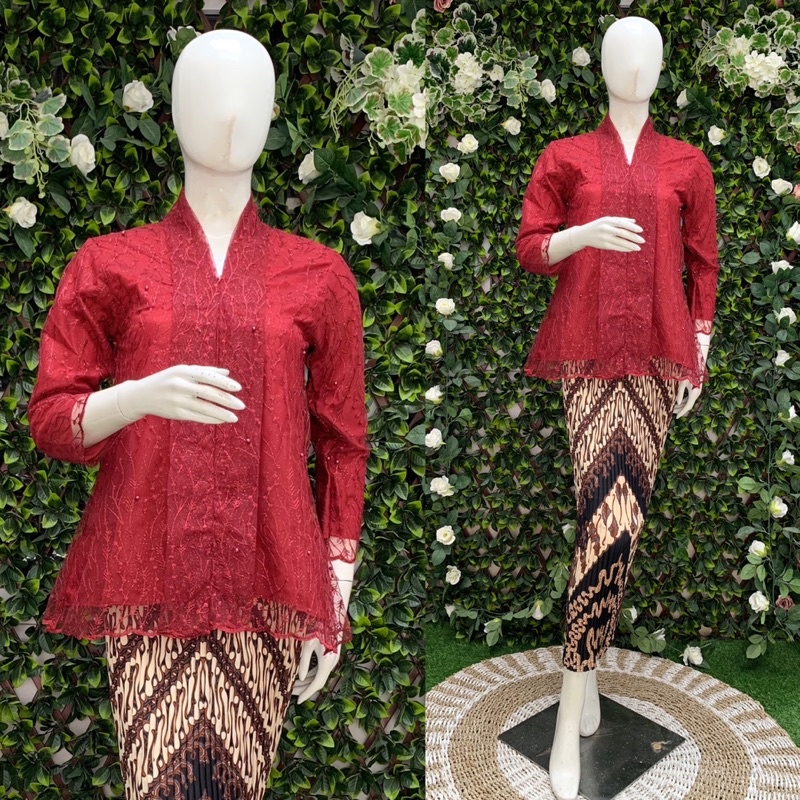 kebaya/kebayaremaja/kebayawisuda/kebayaterbaru/kebayabusui