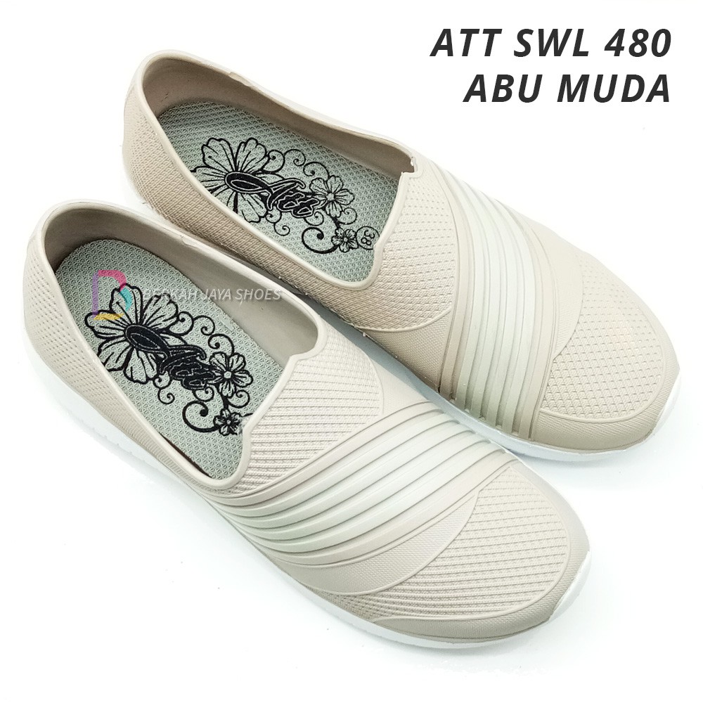 Sepatu Karet Wanita - Sepatu Slip On Karet Wanita ATT SWL 480 Varian Warna - Anti Air &amp; Anti Slip