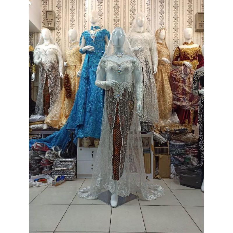 Dress belahan akad simple tapi elegan