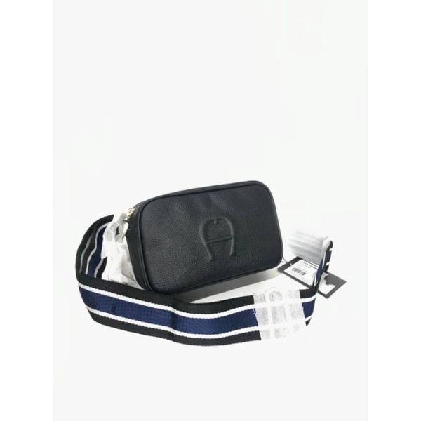 Tas Selempang Wanita Aigner Black Nora Camera Bag