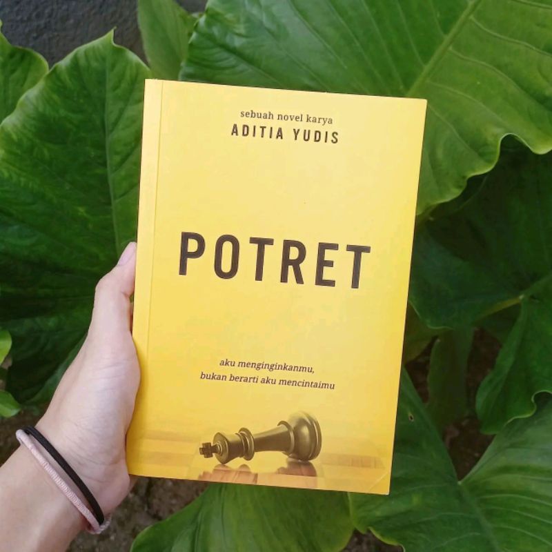 

[PRELOVED] Potret - Aditia Yudis ORI