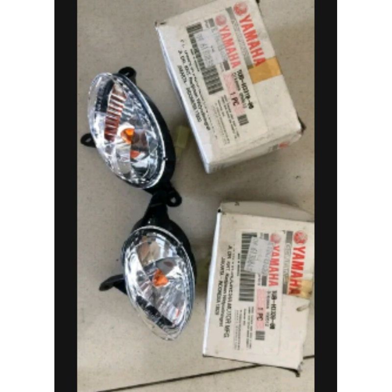 lampu sein depan kanan kiri fino karbu original