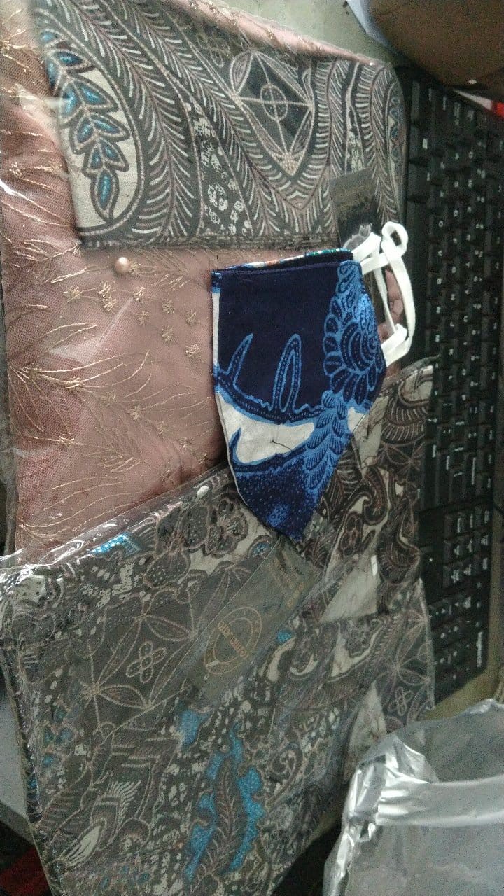 Batik Seragam Couple Azela Lace Bordir Premium Bahan Roberto Cavali Ori Kancing Belakang