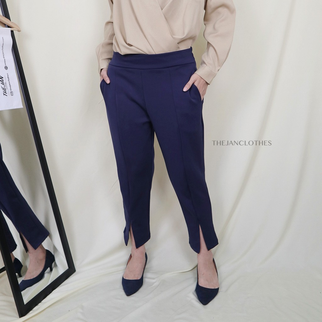 Alita pants nv - Thejanclothes